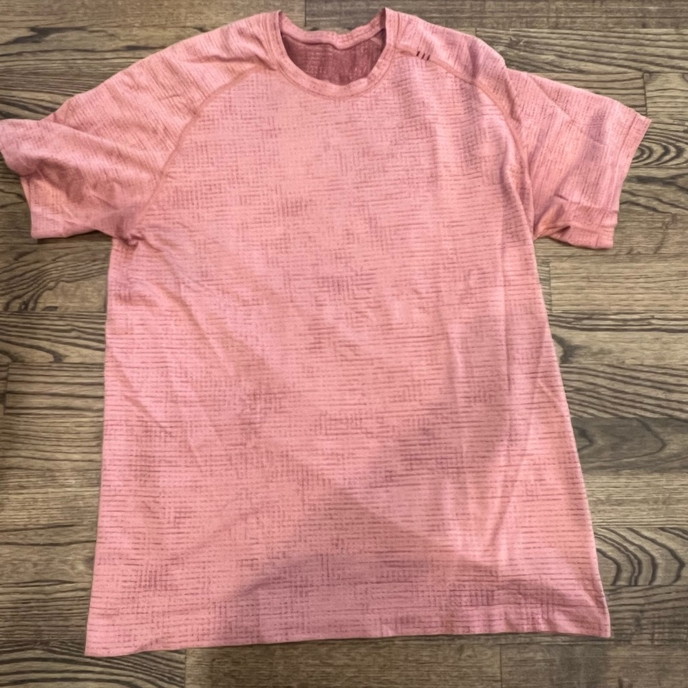 Lululemon Metal Vent Tech 2.0 Short Sleeve